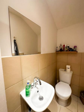 58 Alloa townhouse